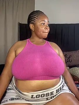 Chat XXX ao vivo de LunaCovenn