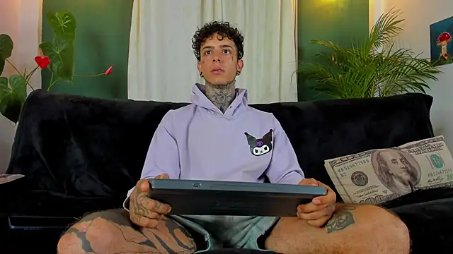 Aron_ford Live XXX-chat