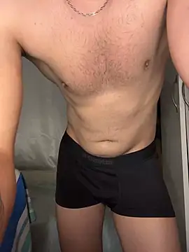 Kissbiceps 现场XXX聊天