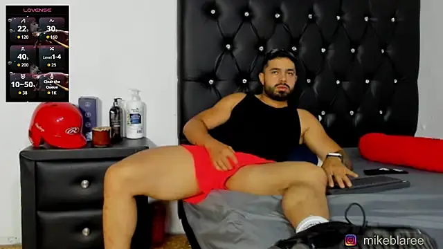 mikeblaree Adlı Modelin Canlı XXX Sohbeti