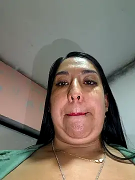 keny__a XXX чат на живо