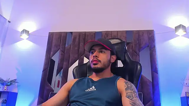 Justin_WhiteJS Live XXX Chat
