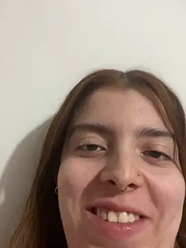 XXX chat uživo modela Cloew_Marz