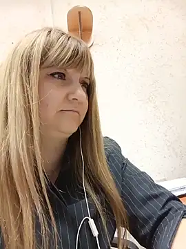 Office_Albertina XXX чат на живо