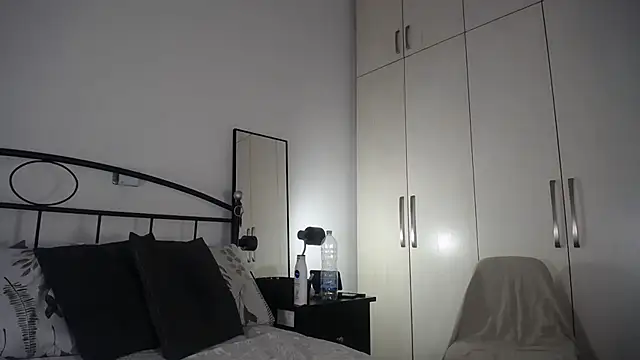 Czat XXX na żywo – Miki87