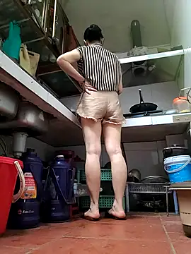 Basanis68 现场XXX聊天