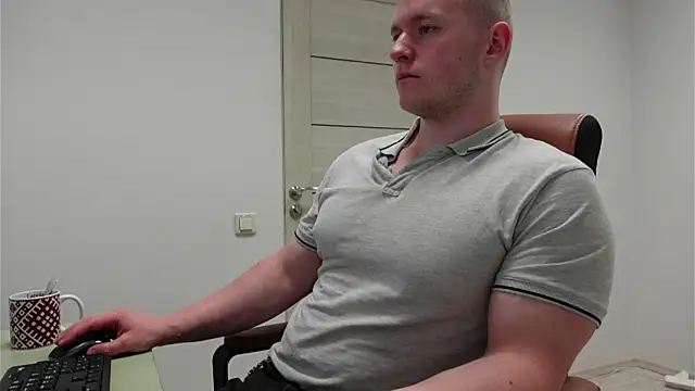 Richard_Dullas Live XXX-Chat