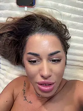 KirstieVegas' Live XXX Chat
