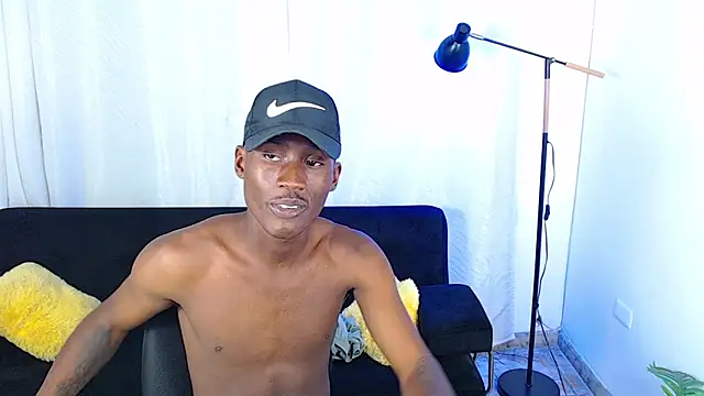 Czat XXX na żywo – alexaandro18
