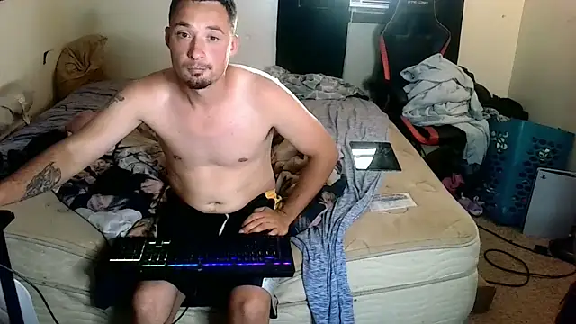 YoBleez's Live XXX Chat