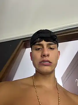 Lander_Cruz Chat XXX live