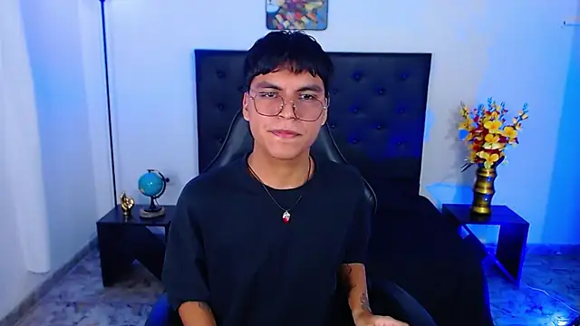 Chat XXX ao vivo de Maecum18