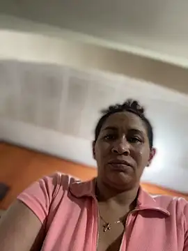 Carola-Ross' Live XXX Chat