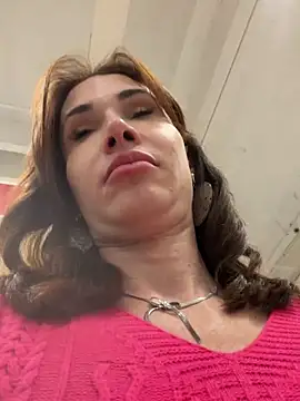 Irresistible24 – Live XXX-chat
