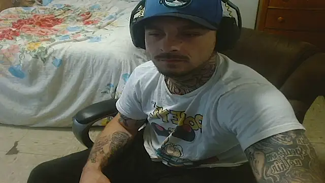 XXX chat uživo modela DADDY_KANE8---
