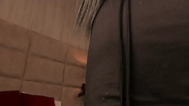 Chat XXX en directo de GenesisJordan