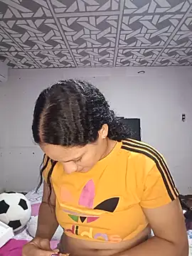 Chat XXX ao vivo de cieloo_777