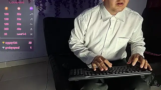 GreisyAndHazzan Chat XXX live