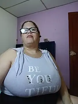 EllisW8 – Live XXX-chat