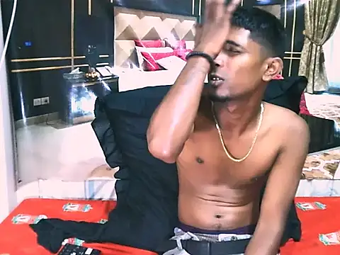 IndianThuggin Live XXX-Chat