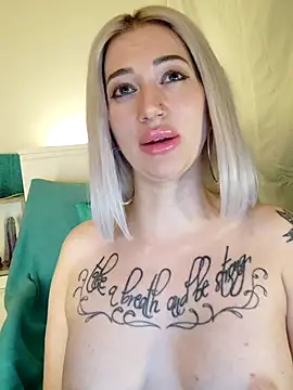 Gina-Lumara Chat XXX in diretta