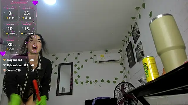 katt__black__ Chat XXX live