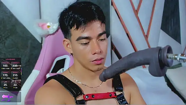 Alejandro_karter18 Adlı Modelin Canlı XXX Sohbeti