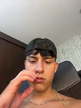 Lander_Cruz Adlı Modelin Canlı XXX Sohbeti