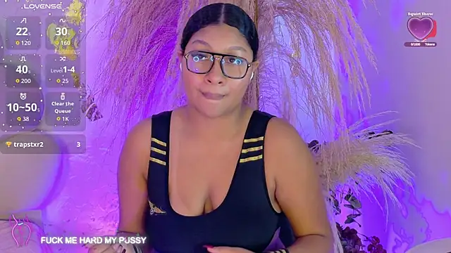 Chat +18 de STORMY_CLOUD_CR ao vivo