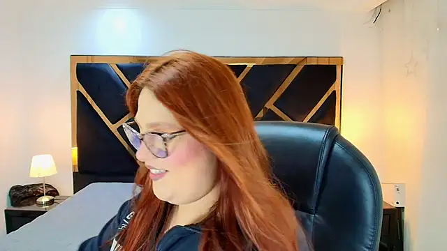 Camiila_Osorio Adlı Modelin Canlı XXX Sohbeti