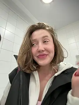 XXX chat uživo modela Sophie_Avory