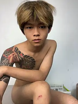 XBD-1's Live XXX Chat