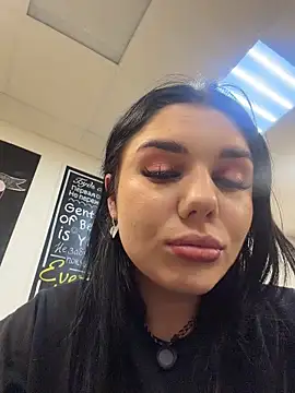 Czat XXX na żywo – MaeveMoon