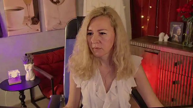 DonnaSmitth's Live XXX Chat