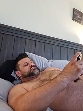 Czat XXX na żywo – Roddog18