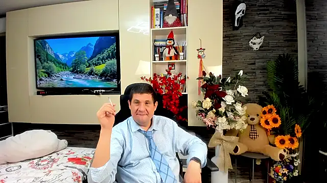 צ'אט XXX בשידור חי של SpartacusDaddy48