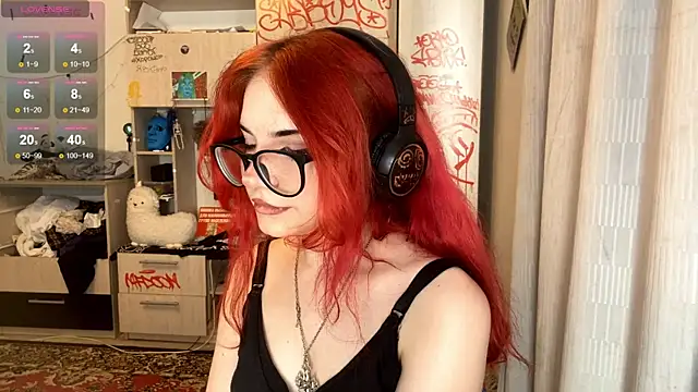 RedHeadCat's Live XXX Chat
