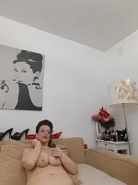 RebeccaNoble's Live XXX Chat