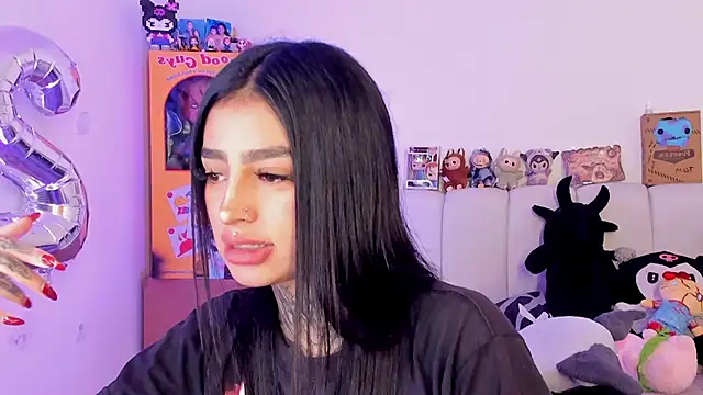 Chat XXX en directo de Aliceee_0