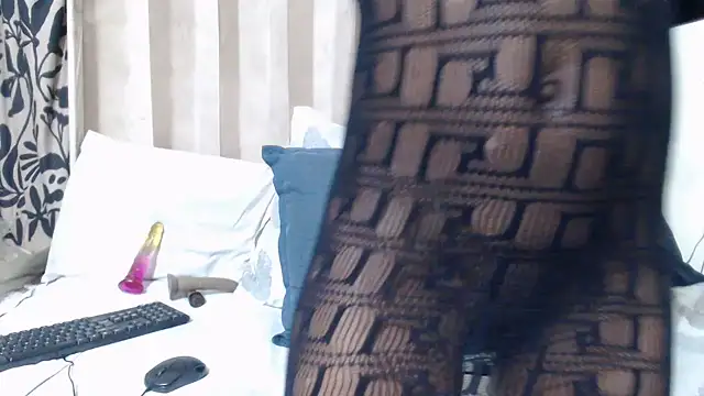 Živý XXX chat Sexynaughty23