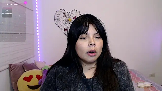 EllieMoonX Live XXX-chat