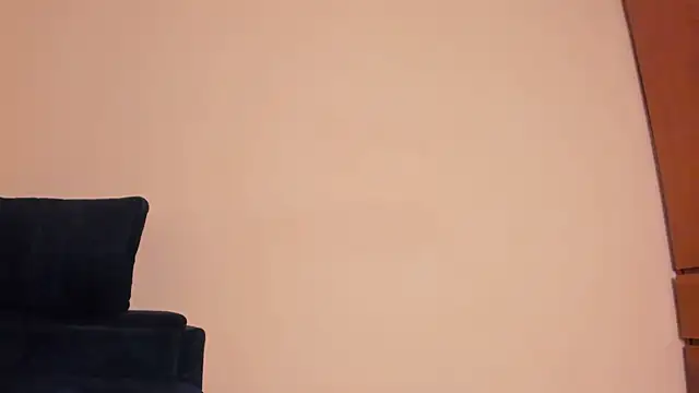 Tyler_Waka01 即時 XXX 聊天