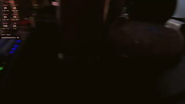 Eesmaaarrr 现场XXX聊天