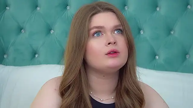CrystalLyons – Live XXX-chat