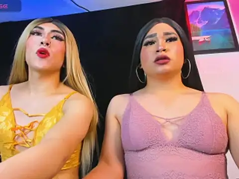 Czat XXX na żywo – naughty_trans_dolls