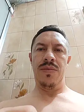 L_hotcream – Naživo XXX chat