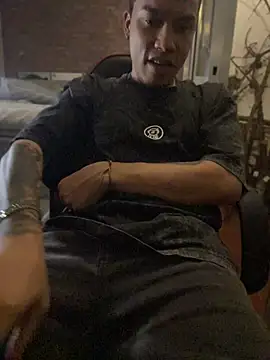 AlphaMasterXxx's Live XXX Chat