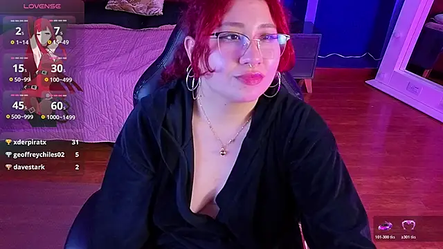 צ'אט XXX בשידור חי של littlee_red