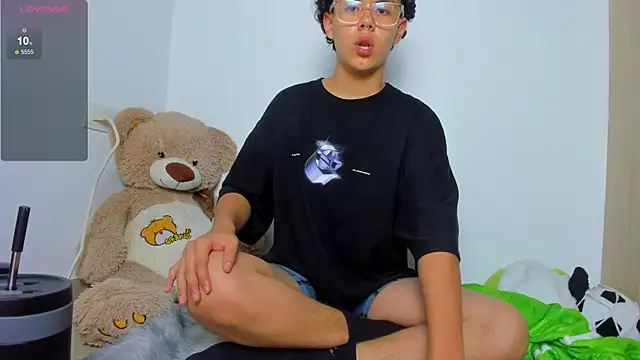 Zayn_Ross Live XXX-Chat