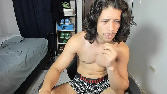 itstonnyX Live XXX-Chat